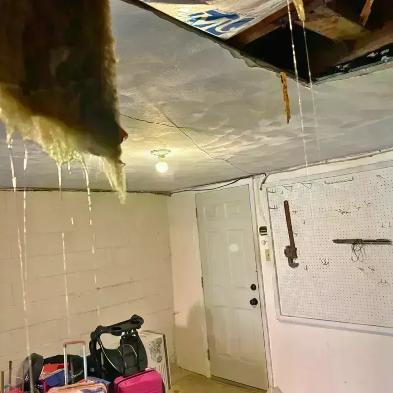 Before and after water damage restoration in Central Garage, VA